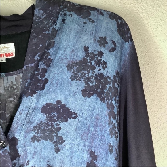 Johnny Was Blue and Black Floral Top - Picture 9 of 11